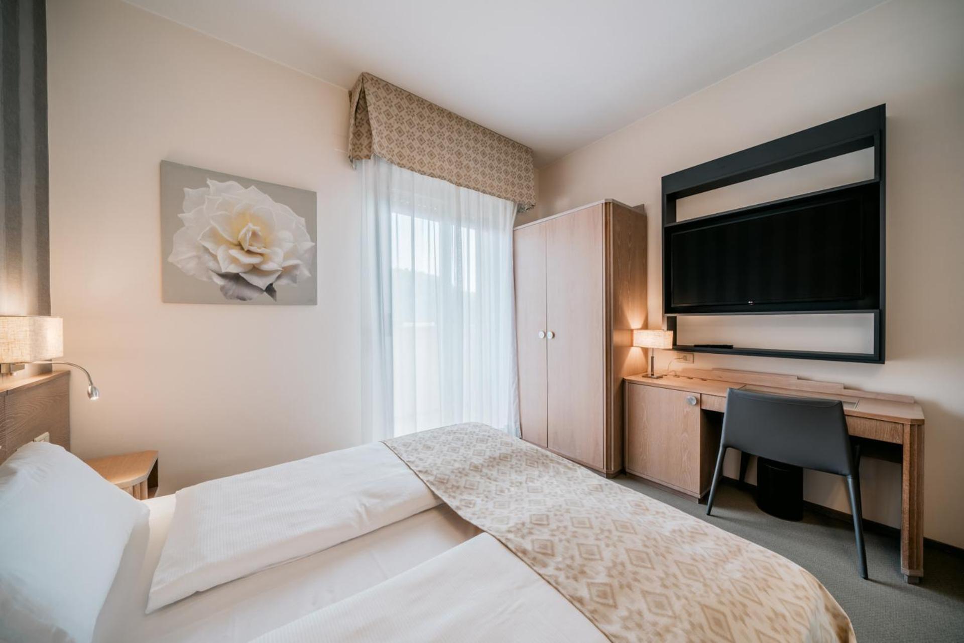 ליגננו סביאדורו Hotel Europa מראה חיצוני תמונה